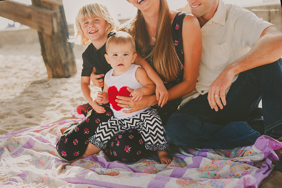 orange county family photographer Madeleine JL photography. Seal beach family session orange county family photographer Madeleine JL photography. Seal beach family session